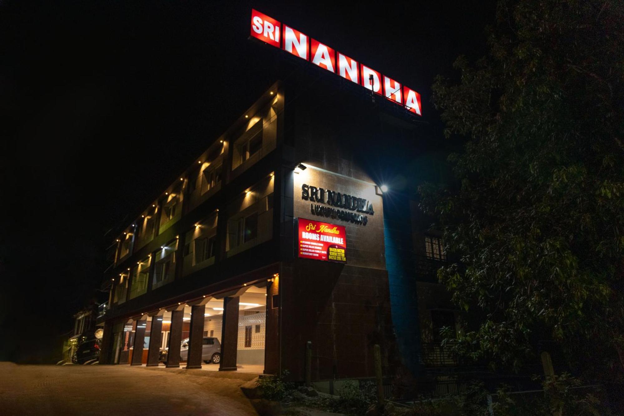Sri Nandha Luxury Comforts Valparai Exterior photo