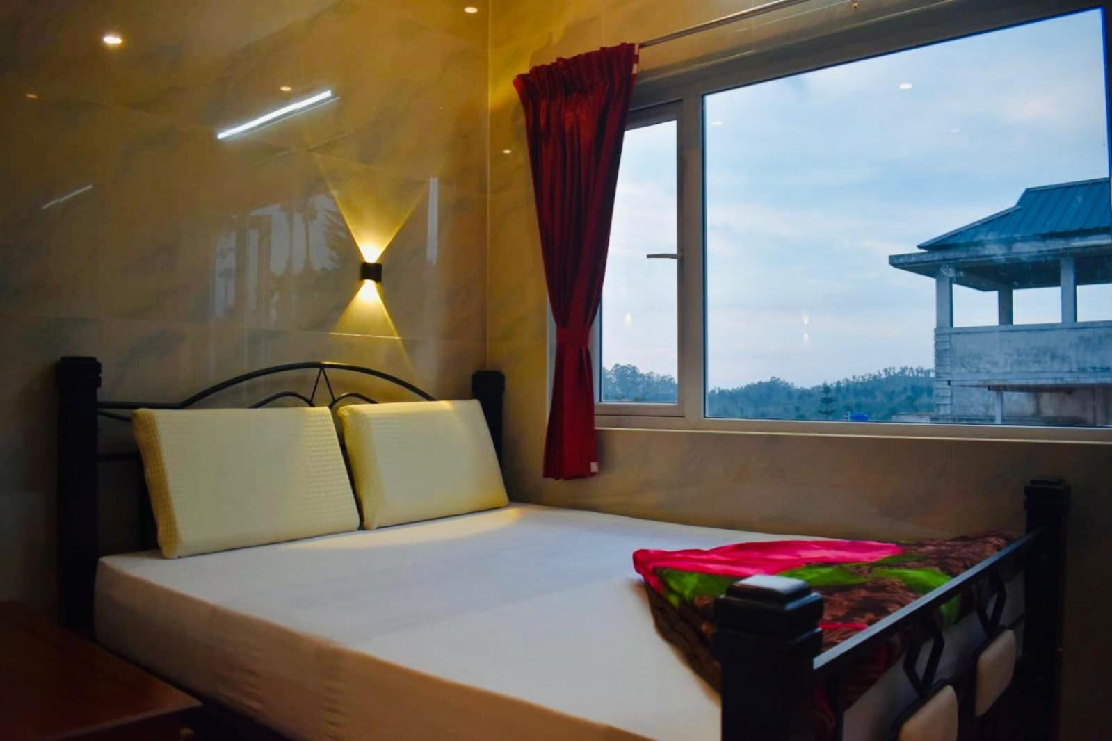 Sri Nandha Luxury Comforts Valparai Exterior photo